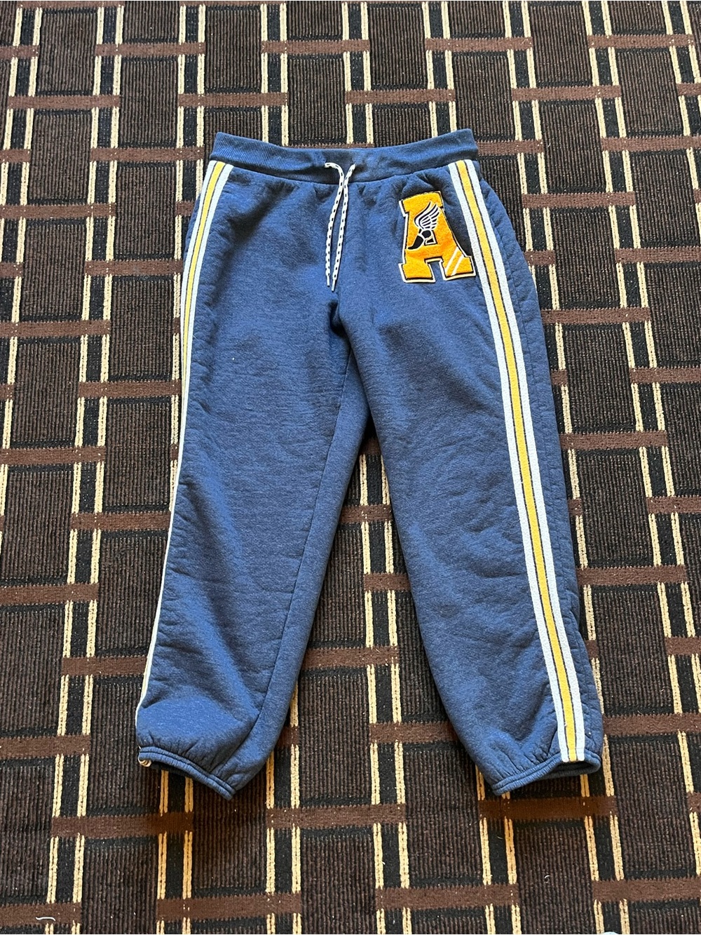 Women’s No Boundaries Sweatpants Lounge Pants Varsity Style Large Navy Blue